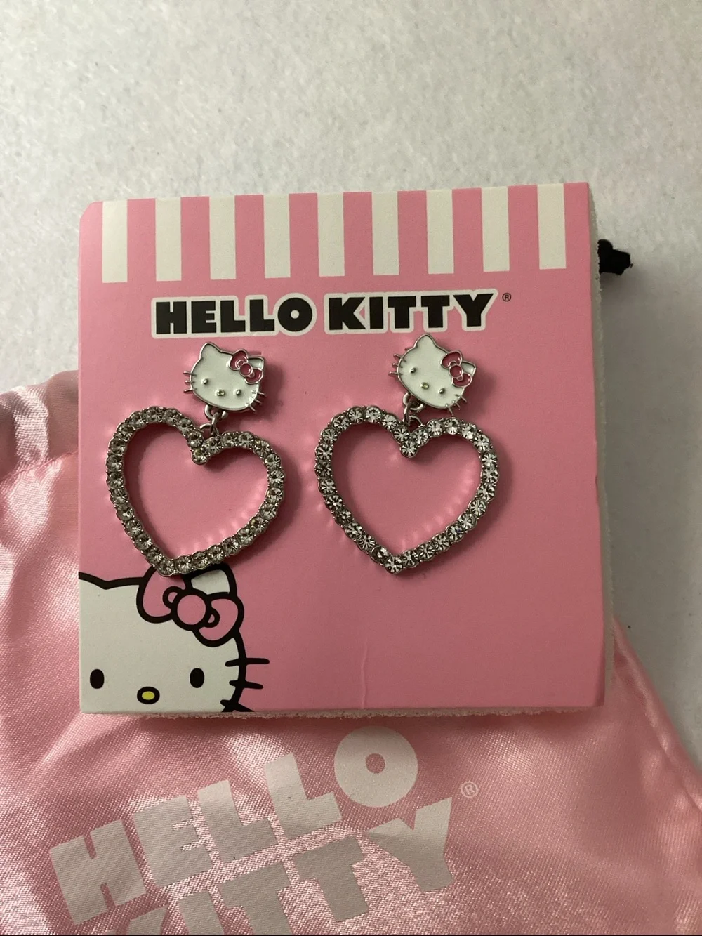 Hello Kitty sparkling rhinestone